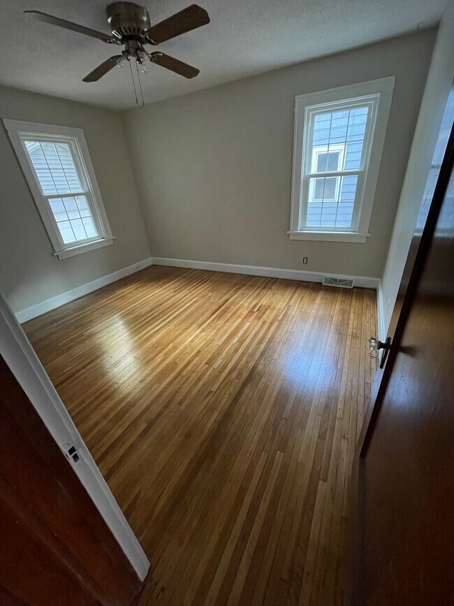 Bedroom 1 - 112 Culver Rd