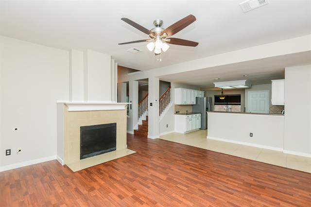 Foto del edificio - 8016 Shoshoni Dr