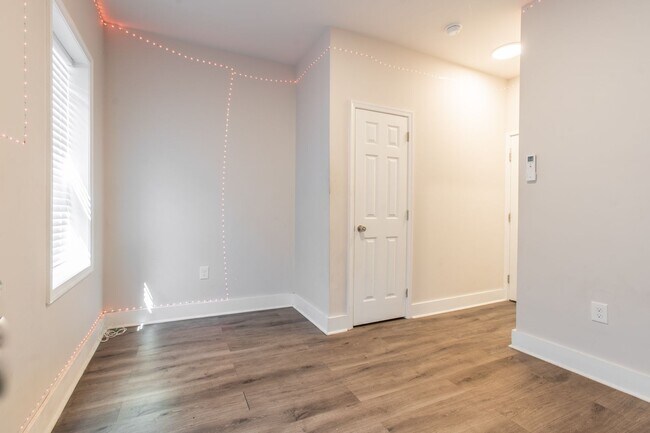 Foto del edificio - PA0214