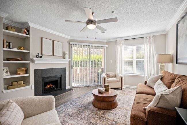 Building Photo - Northlake Apartments