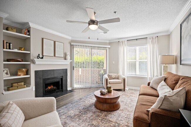 Foto del edificio - Northlake Apartments