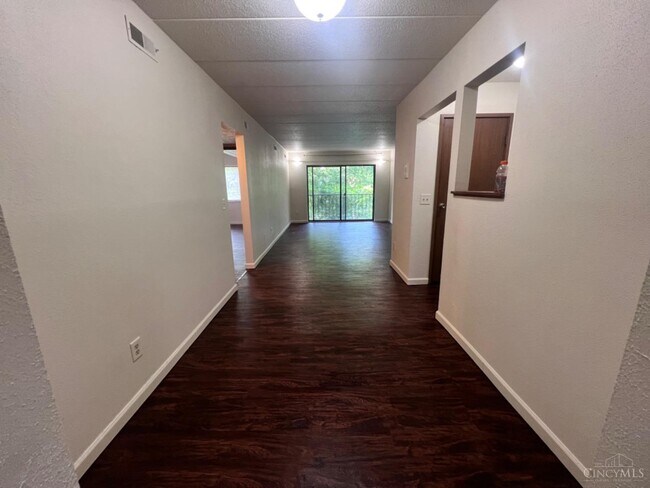 Foto del edificio - 452 Grand Ave