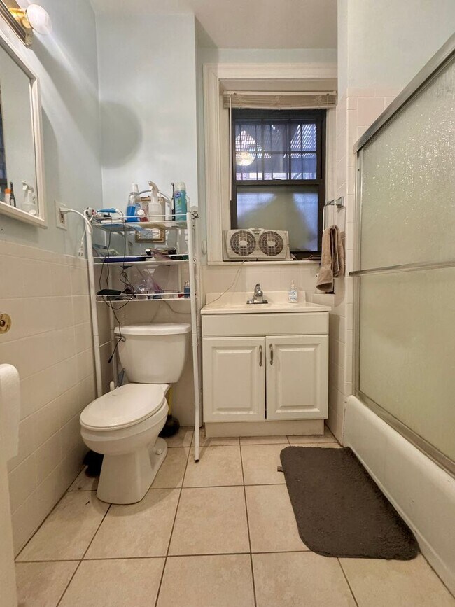 Foto del edificio - Nice 1BR Allston Listing!