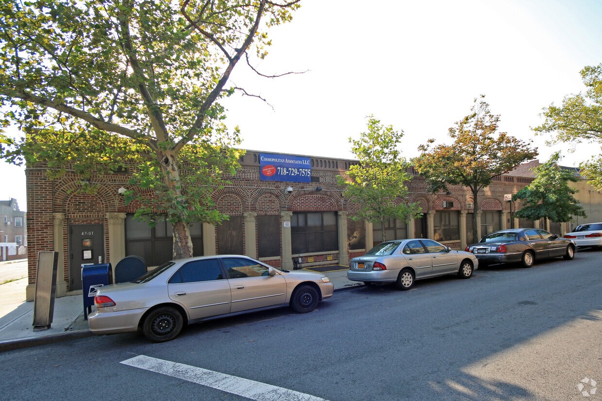 Building Photo - 47-01 49th St