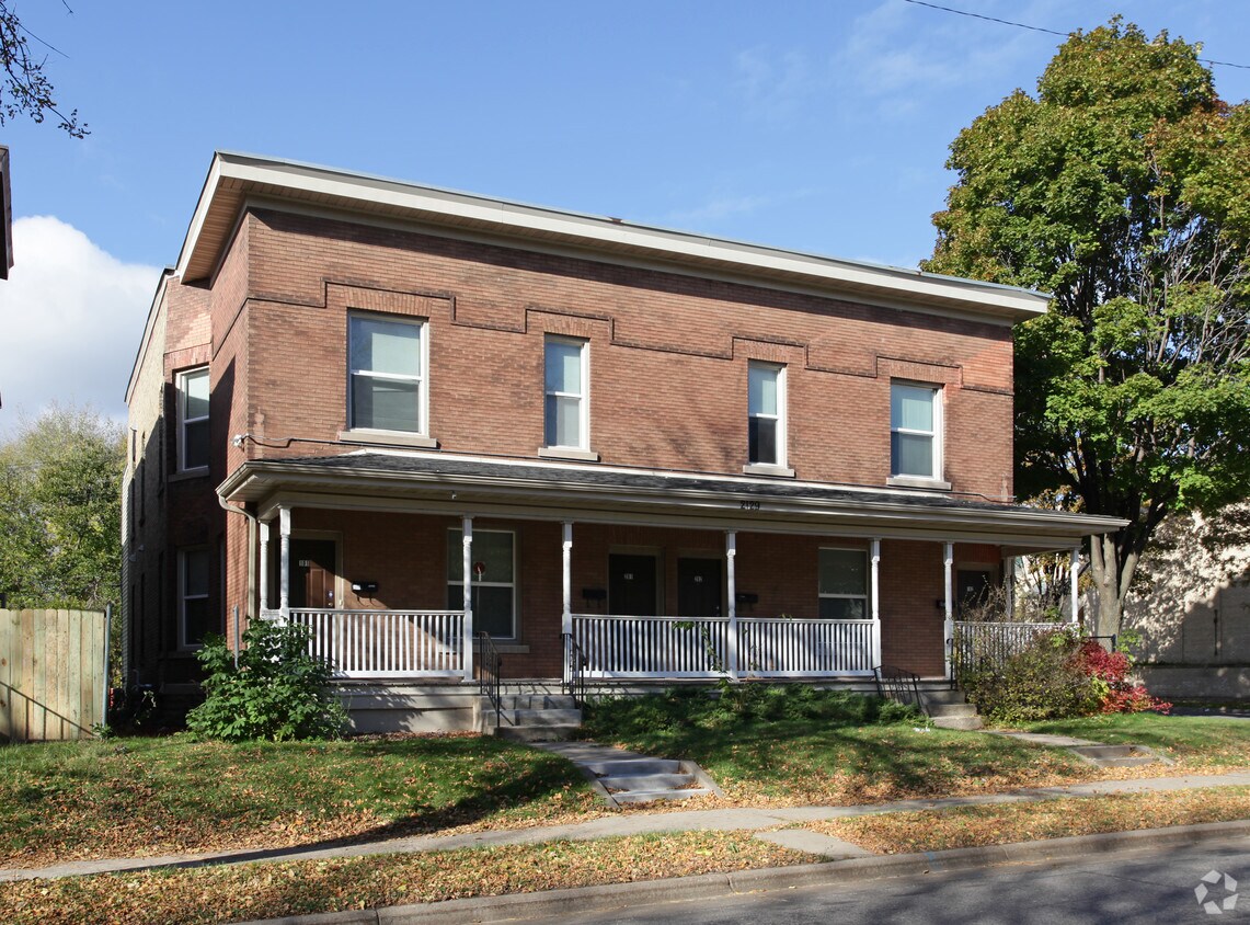 Primary Photo - 2129 Emerson Ave N