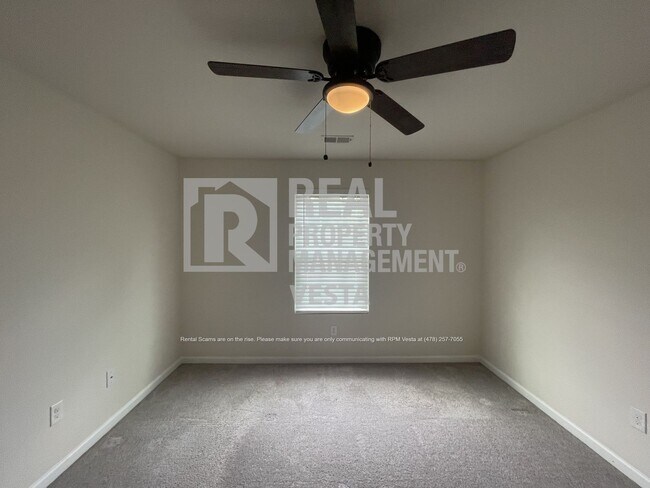 Building Photo - New Four Bedroom House in a Great Neighbor...