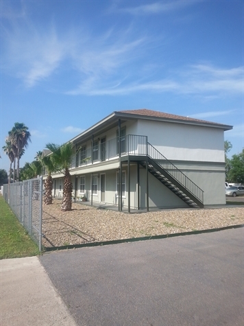 Building Photo - Monterrey Apartments