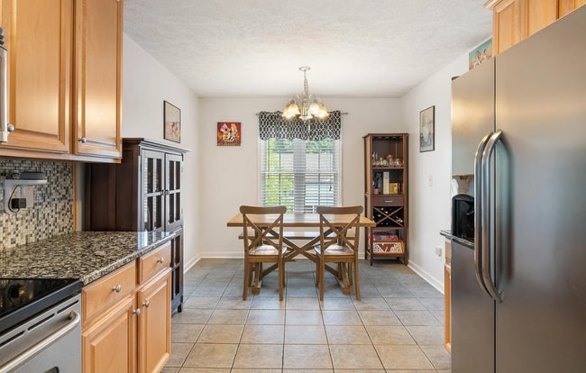 Building Photo - 218 Mountain Breeze Dr