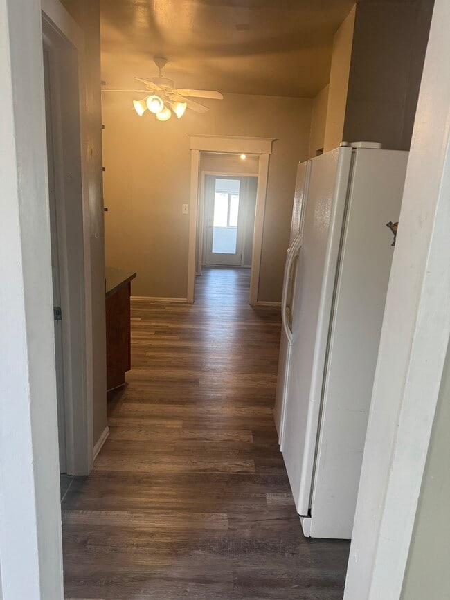 Building Photo - 221-211 11th St