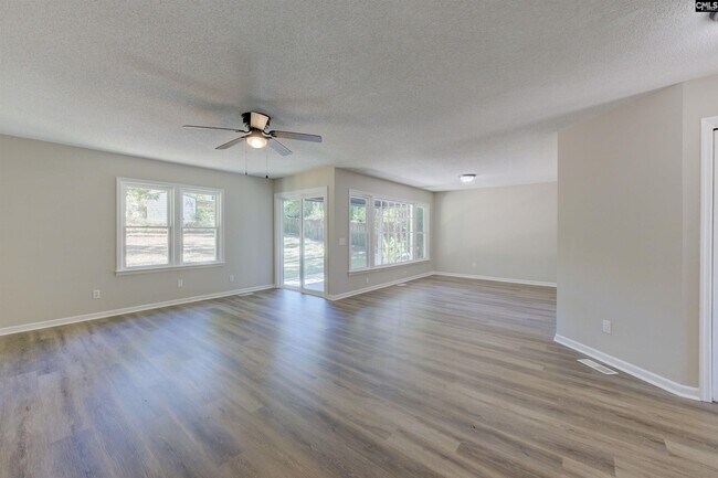 Building Photo - 30 Cardington Ct