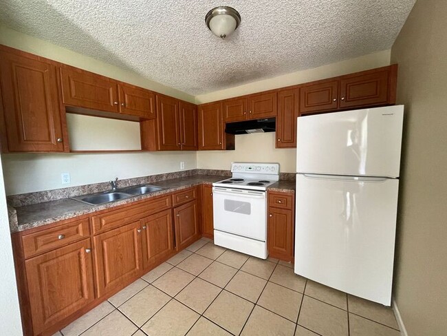 Building Photo - 1222 Taylor St