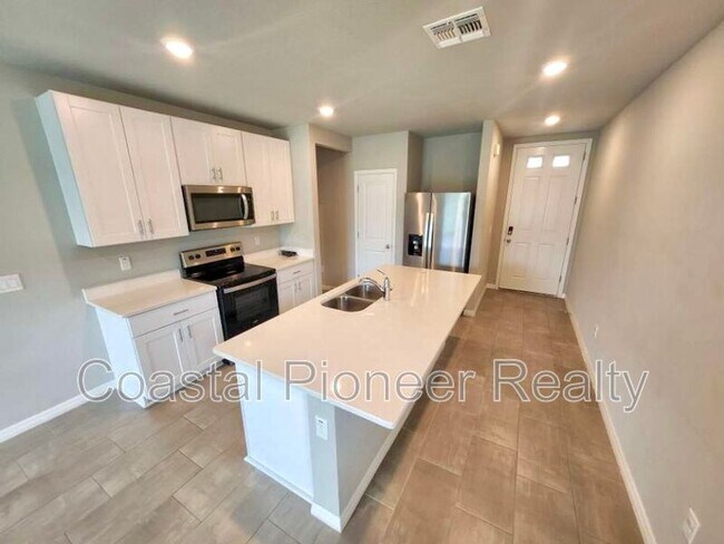 Building Photo - 34807 Telluride Ln