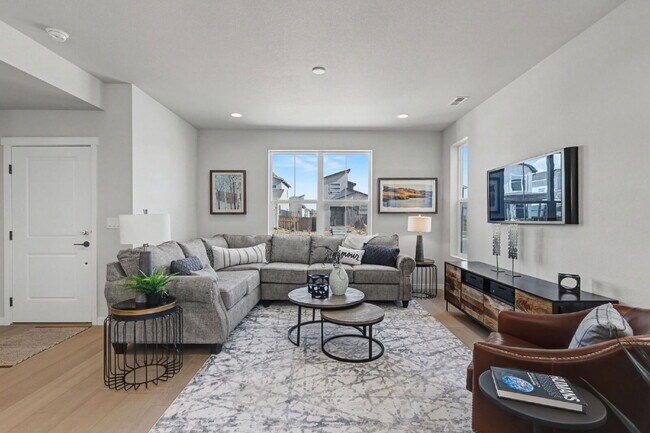 Foto del edificio - 3558 Greenways Main Blvd