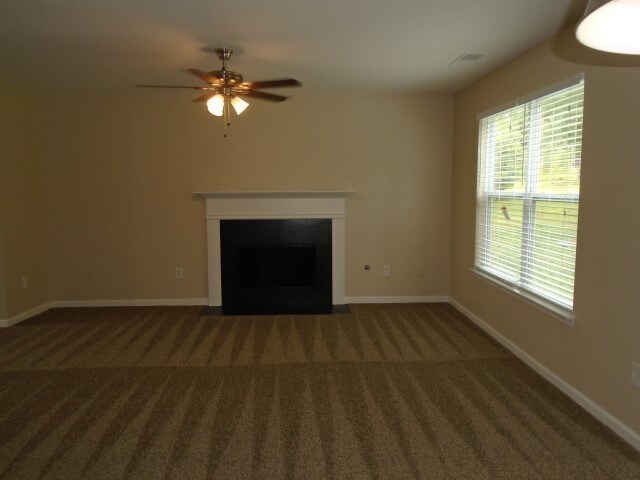 Building Photo - 529 Trotters Lane