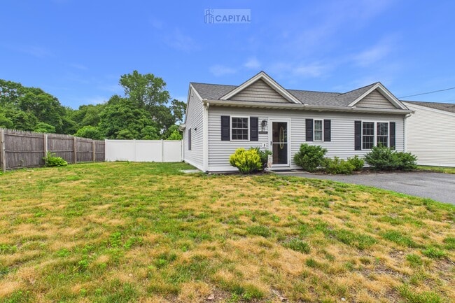 Photo - 21 Otis St (Warwick, RI) House