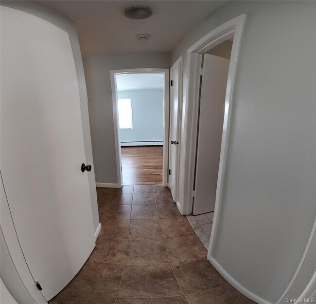 Foto del edificio - 244 S Ridge St