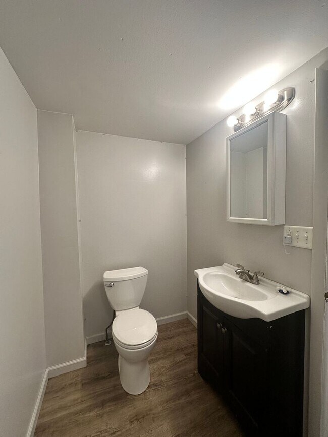Foto del edificio - 2 Bedroom 1 Bathroom Home