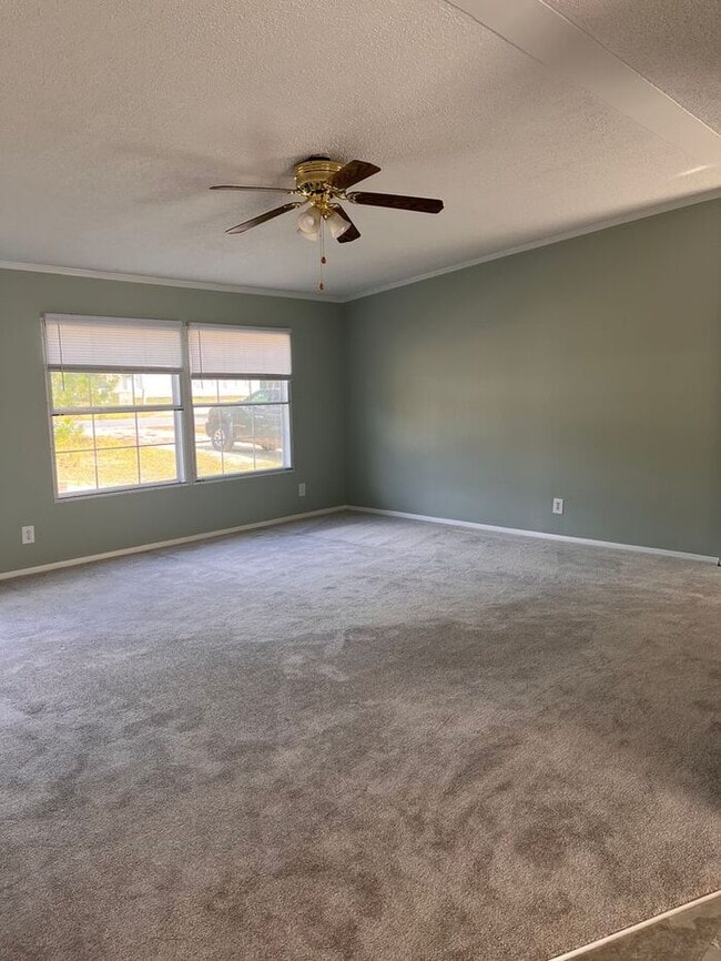Building Photo - 656 Winding Ridge, Sanford, NC