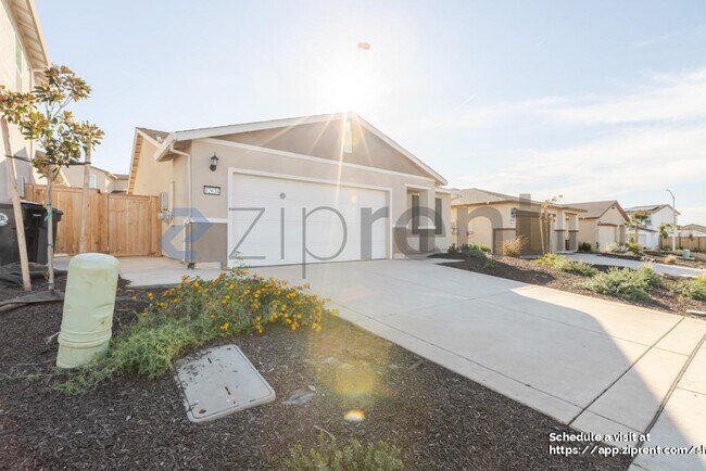 Foto del edificio - 12634 Rosefinch Wy