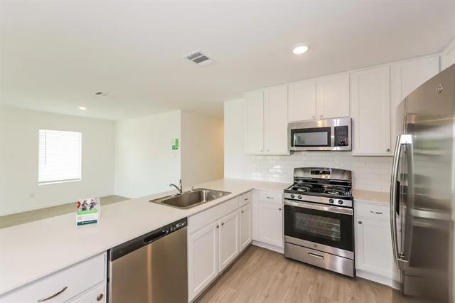 Foto del edificio - 2807 Silent Wy