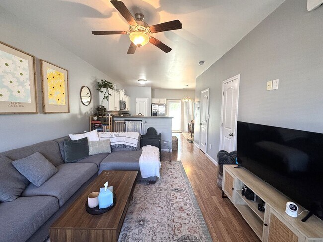 Foto del edificio - 500 Oyster Rock Ln