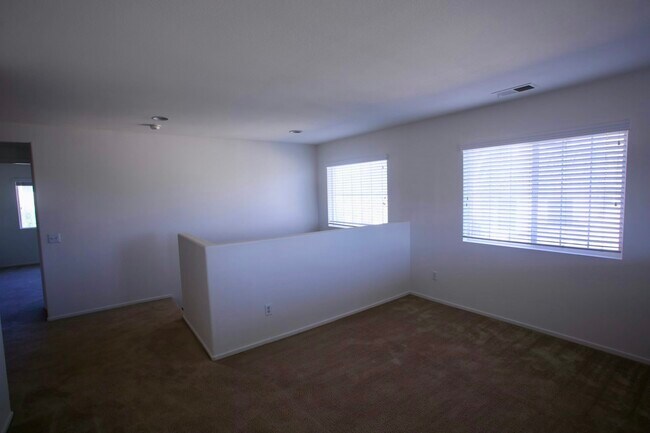 Foto del edificio - 265 Anderegg Ln