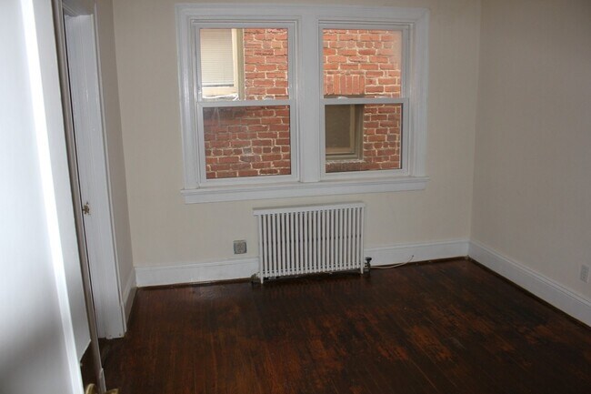 Foto del edificio - 3218 W Grace St