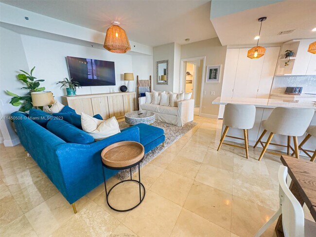 Foto del edificio - 808 Brickell Key Dr