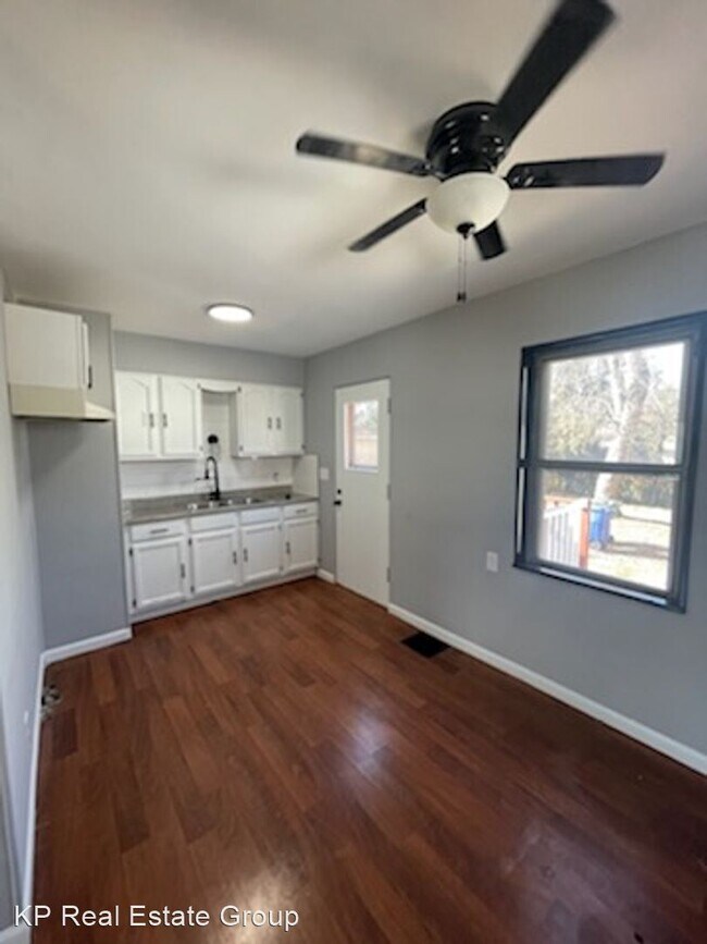 Building Photo - 3 br, 1 bath House - 569 James Rd.