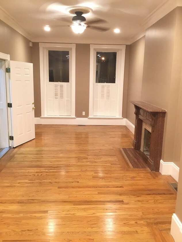 Living room? - 2112 Mt Royal Terrace