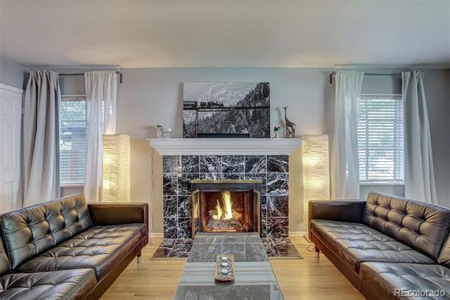 Building Photo - 3124 S Vine Ct