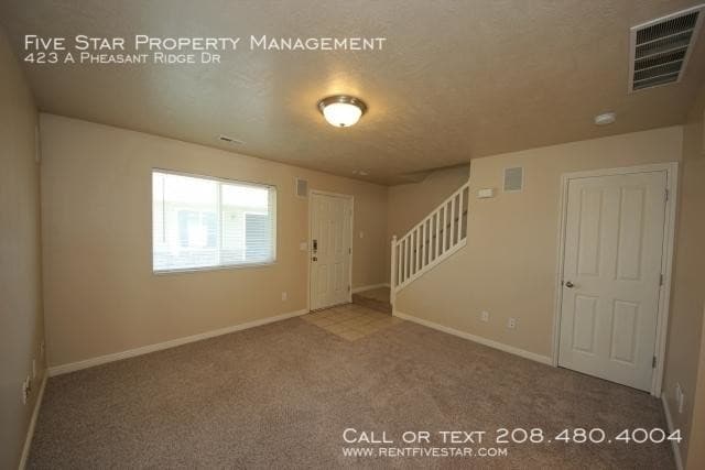 Building Photo - 2 bedroom in Chubbuck ID 83202