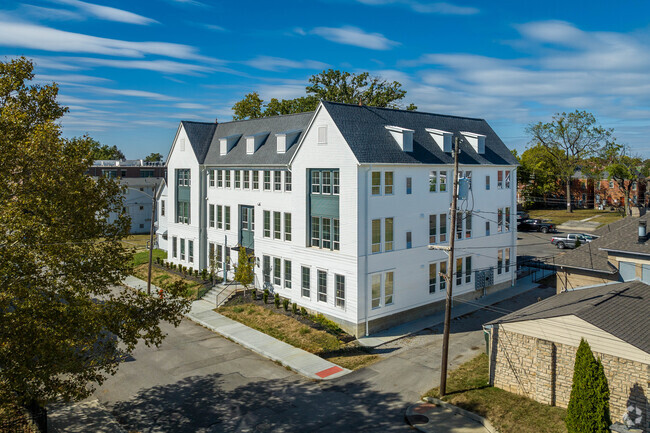 Exterior - Flats on East Gay