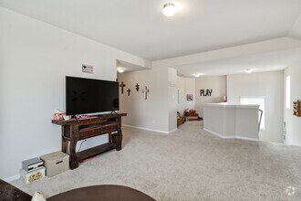 Building Photo - 974 Marquis Dr