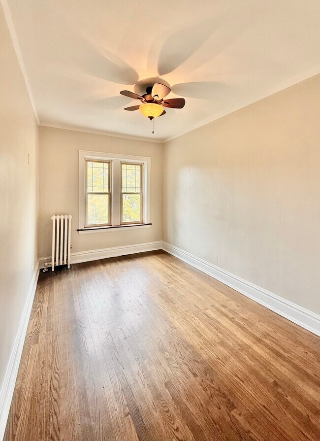 Foto del edificio - 314 N Maple Ave