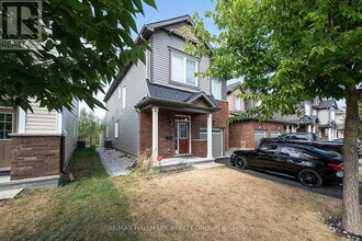 Building Photo - 738 Mayfly Cres
