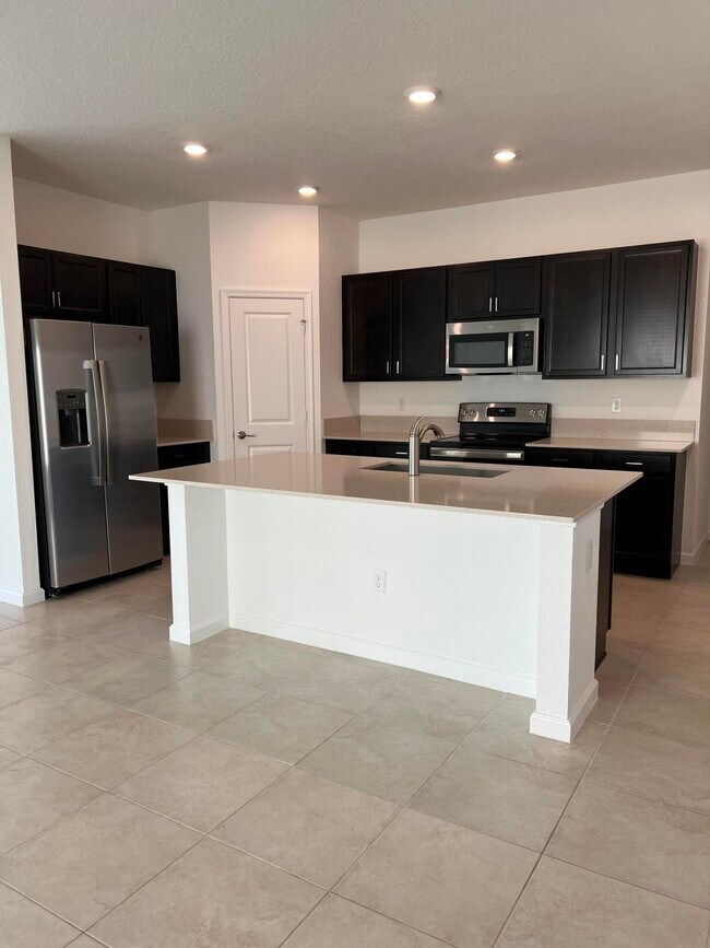 Building Photo - 788 Worlington Ln