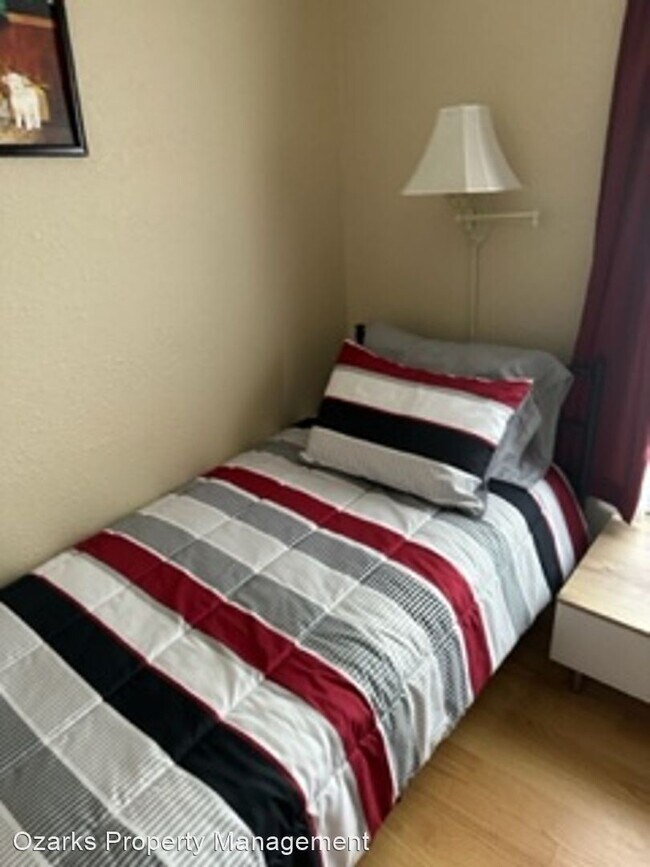 Foto del edificio - 2 br, 2 bath House - 63 MARTINDA LANE UNIT A