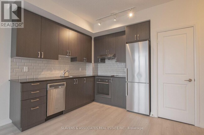 Photo du bâtiment - 50 Ann O'Reilly Rd