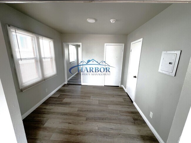 Foto del edificio - 782-786 W 18th St