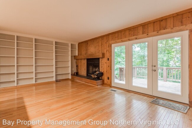Foto del edificio - 3 br, 3.5 bath House - 12518 FLATWOOD CIR