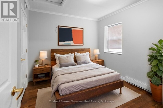 Photo du bâtiment - 246 Woolwich St