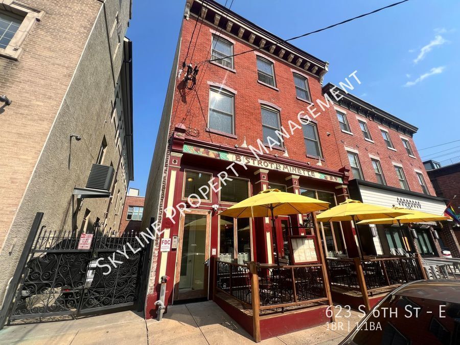 Primary Photo - Gorgeous 1 Bedroom Condo For Rent in Queen...