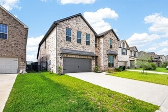 Building Photo - 2080 Terra Rose Dr