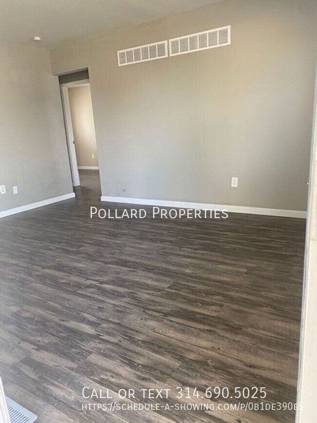 Building Photo - 201 Bedford Dr