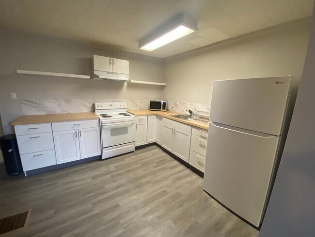 Foto del edificio - 122 S Springfield St