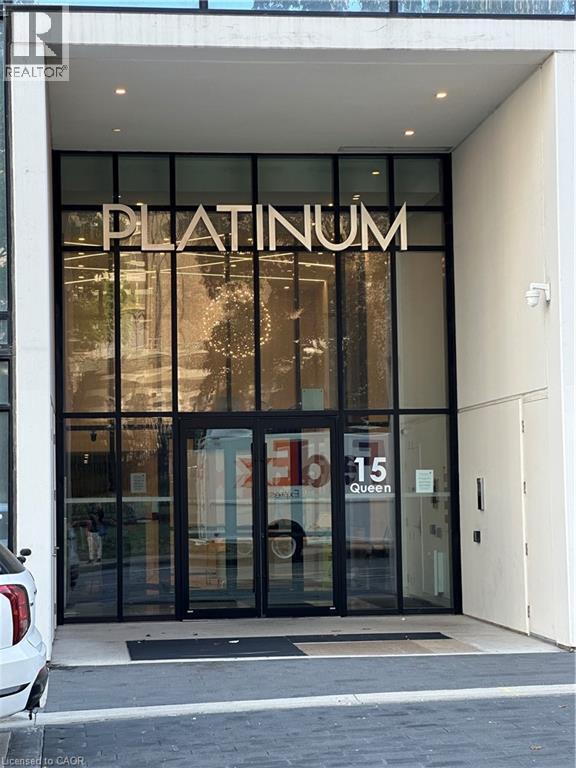 Building Photo - 15 Queen St S