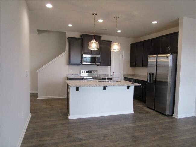 Foto del edificio - 215 Scenic Rd