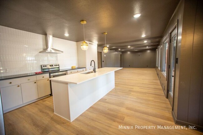 Foto del edificio - 3407 43rd St