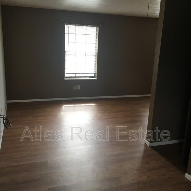 Building Photo - 9255 W 100th Cir